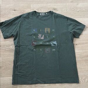 Kith Green Short Sleeve Tee with Minimalist Design